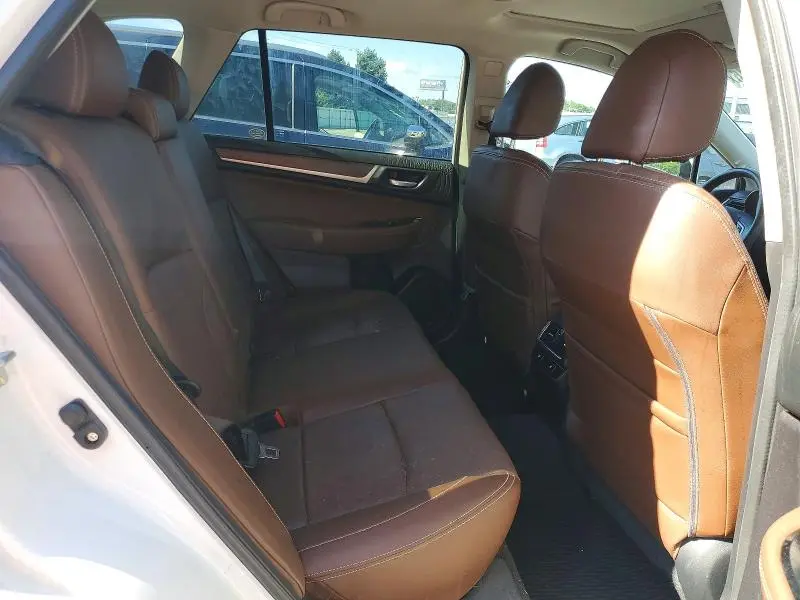 2017 SUBARU OUTBACK TOURING  