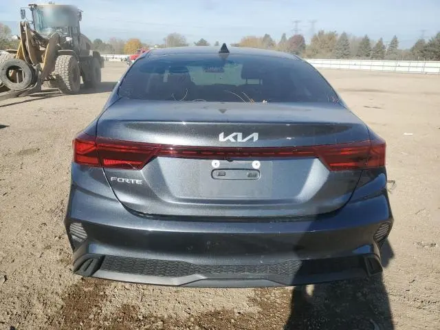 2024 KIA FORTE LX  