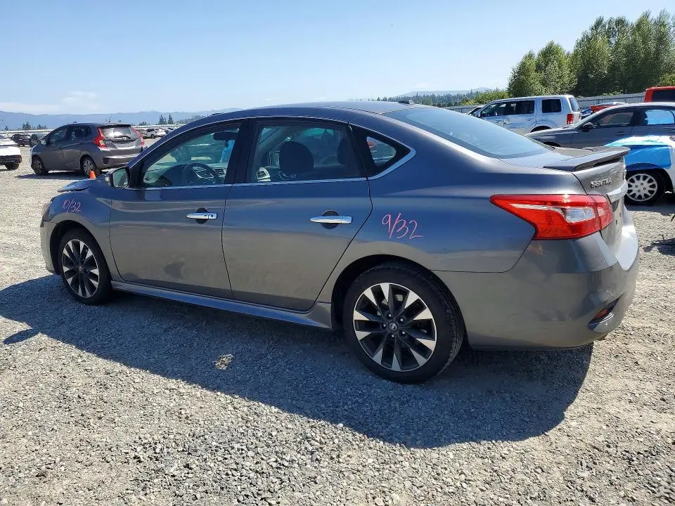 2016 NISSAN SENTRA SR  