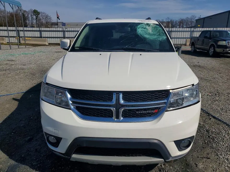 2015 DODGE JOURNEY SXT  