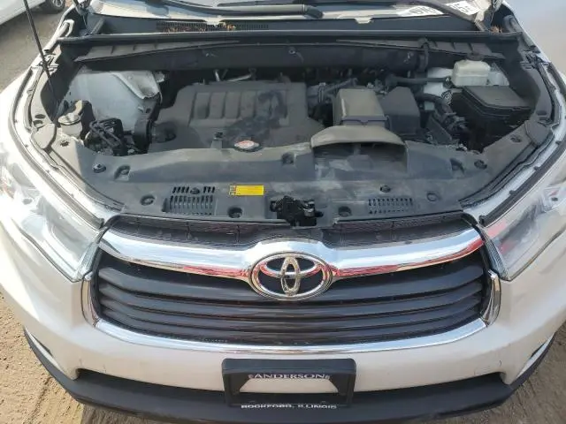 2016 TOYOTA HIGHLANDER XLE  