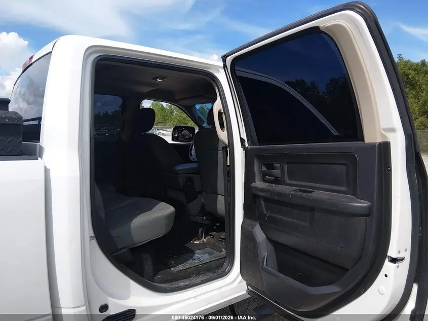 2014 RAM 2500 TRADESMAN