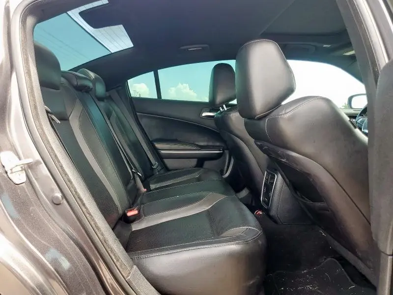 2019 DODGE CHARGER SXT  