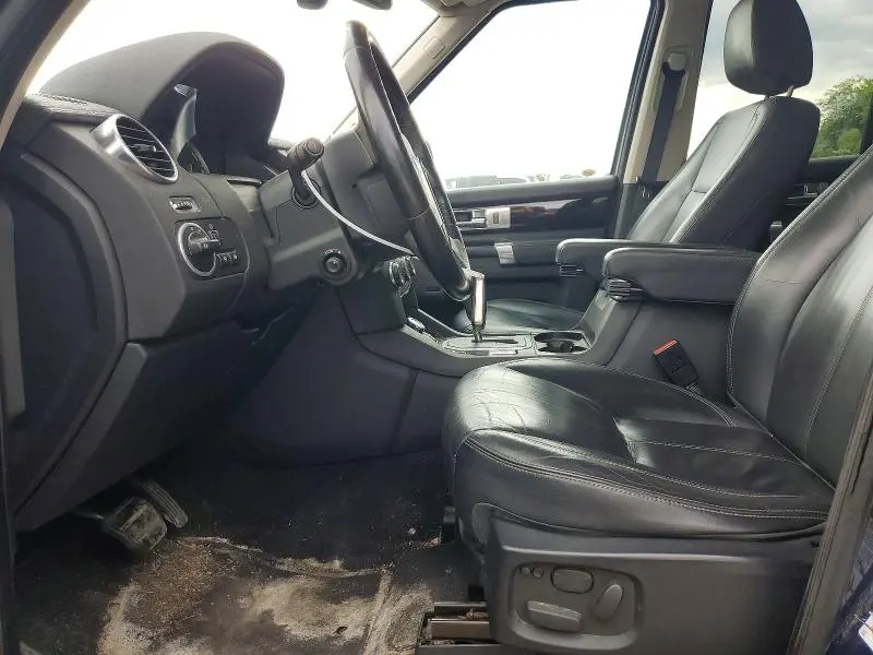 2011 LAND ROVER LR4 HSE LUXURY  