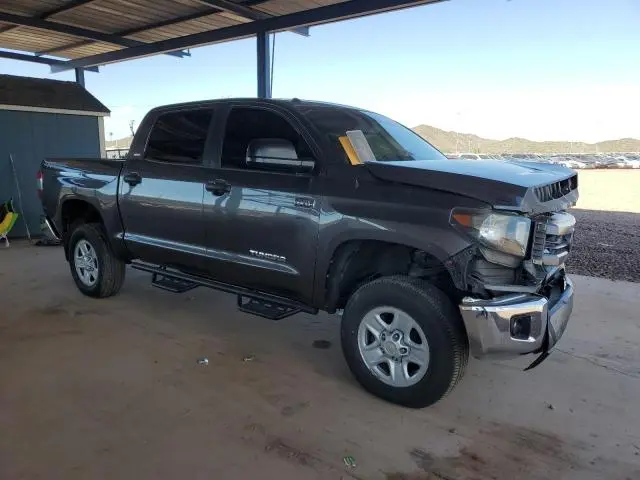 2015 TOYOTA TUNDRA CREWMAX SR5  