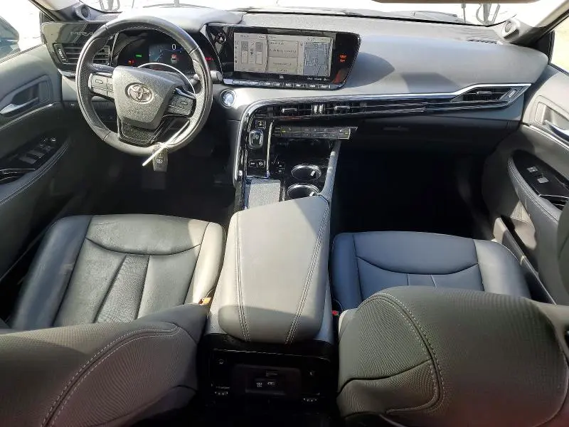2021 TOYOTA MIRAI XLE  