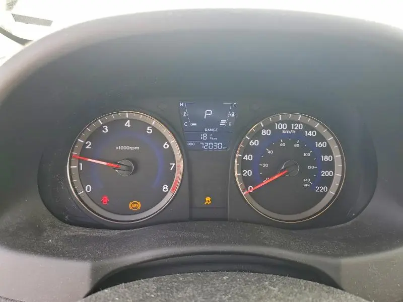 2013 HYUNDAI ACCENT GS  