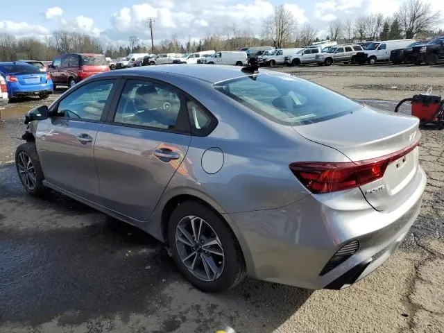 2023 KIA FORTE LX  
