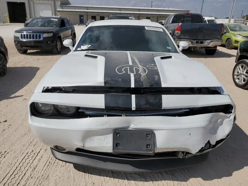 2013 DODGE CHALLENGER SXT  