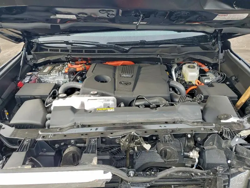 2026 TOYOTA TUNDRA CREWMAX PLATINUM  