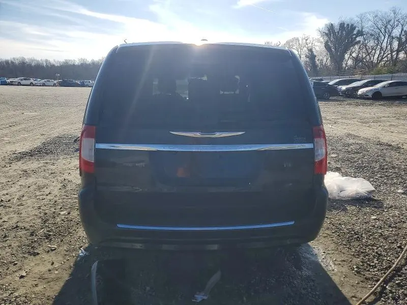 2012 CHRYSLER TOWN & COUNTRY TOURING L  