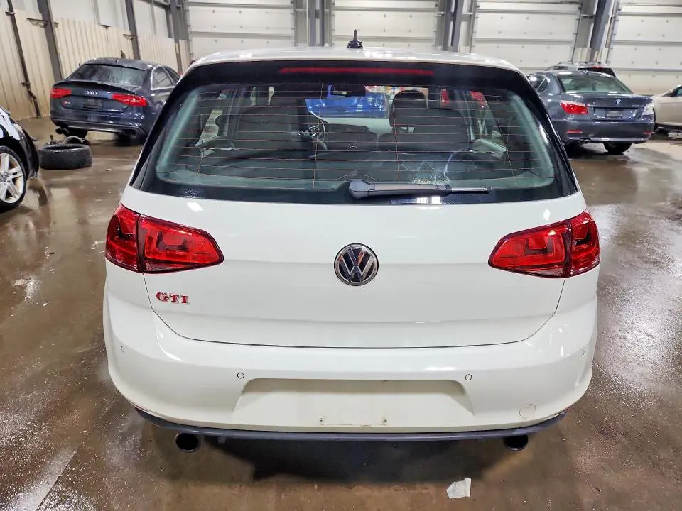 2016 VOLKSWAGEN GTI S  