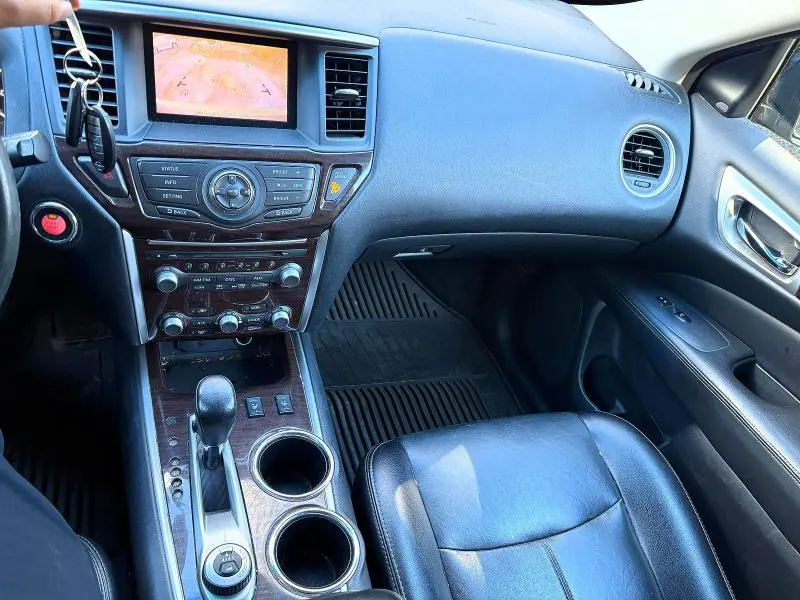 2015 NISSAN PATHFINDER S  