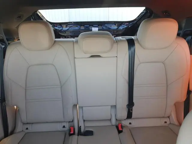 2023 PORSCHE CAYENNE COUPE  