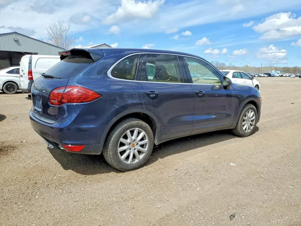 2011 PORSCHE CAYENNE   