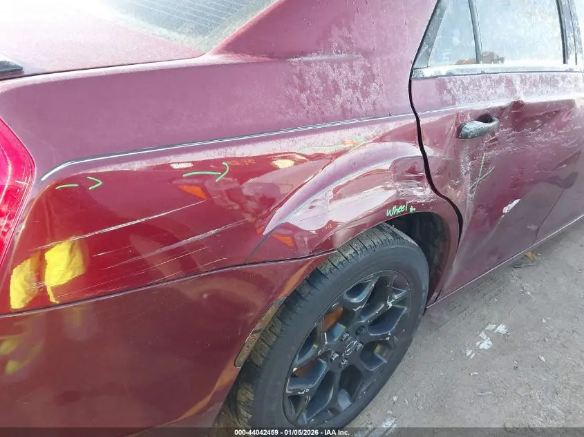 2017 CHRYSLER 300C PLATINUM AWD