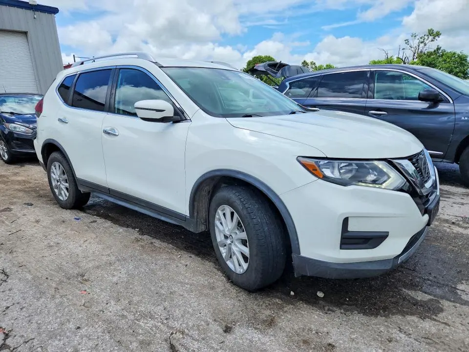 2019 NISSAN ROGUE SV  