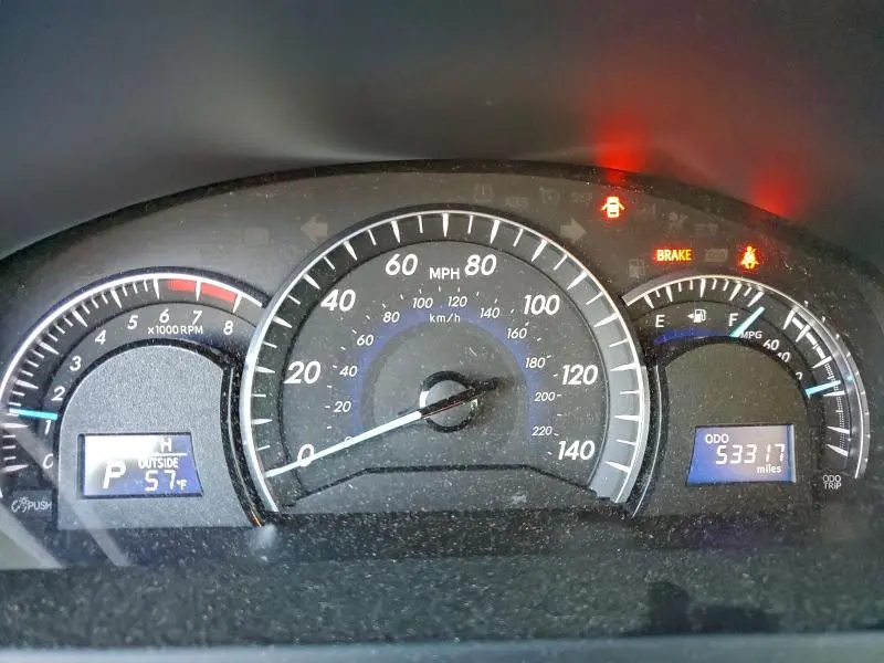 2014 TOYOTA CAMRY SE  