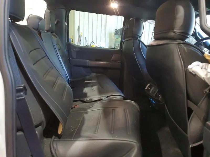 2024 FORD F150 XLT  