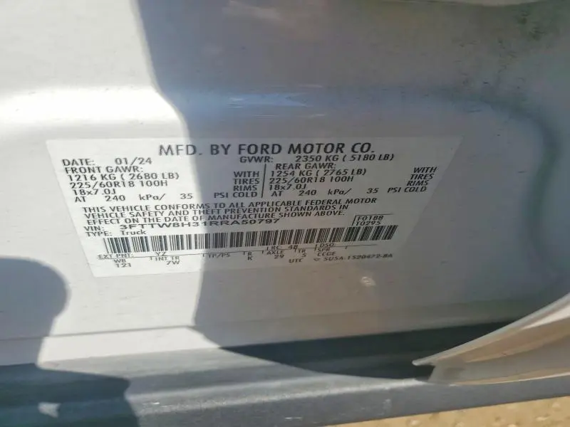 2024 FORD MAVERICK XLT  