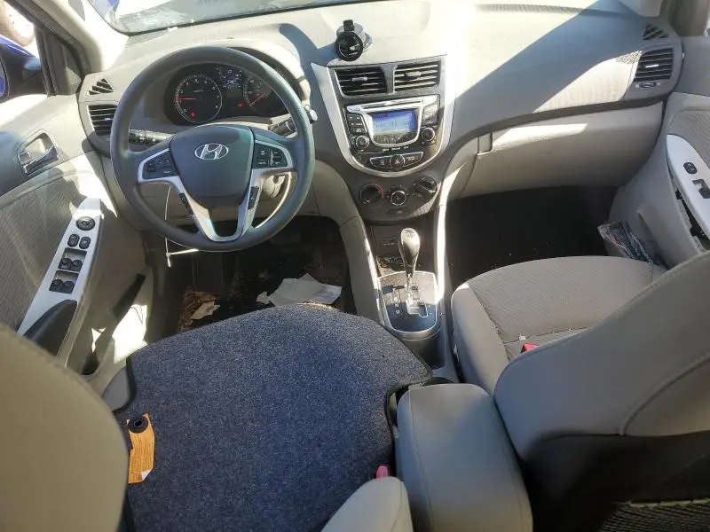 2012 HYUNDAI ACCENT GLS  