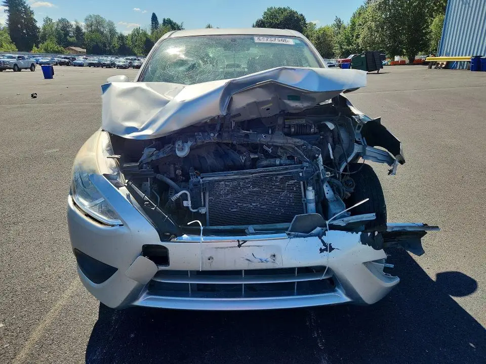 2016 NISSAN VERSA   