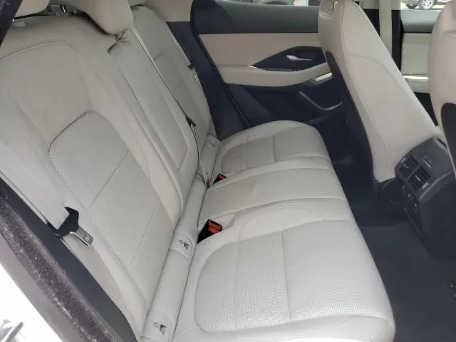 2019 JAGUAR E-PACE R-DYNAMIC SE  