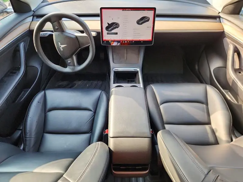 2021 TESLA MODEL 3   