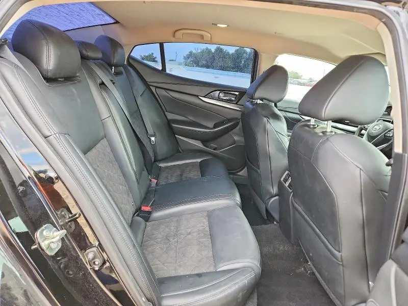 2017 NISSAN MAXIMA 3.5 SR  