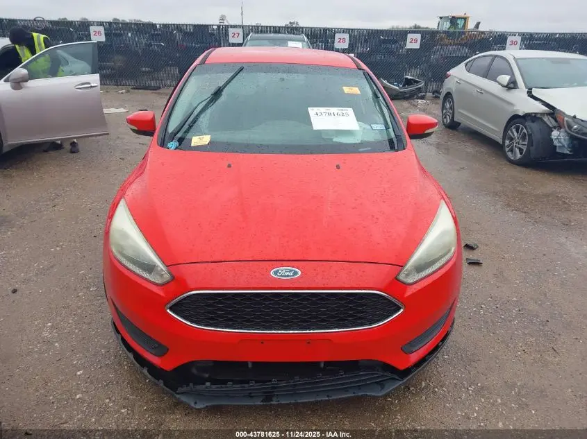 2015 FORD FOCUS SE