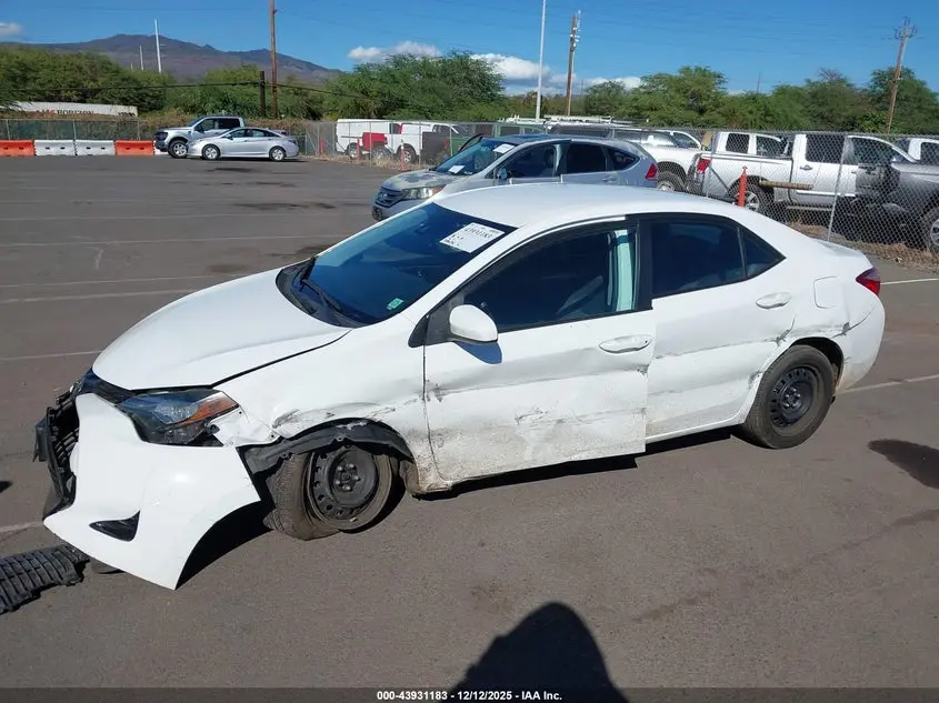 2017 TOYOTA COROLLA LE
