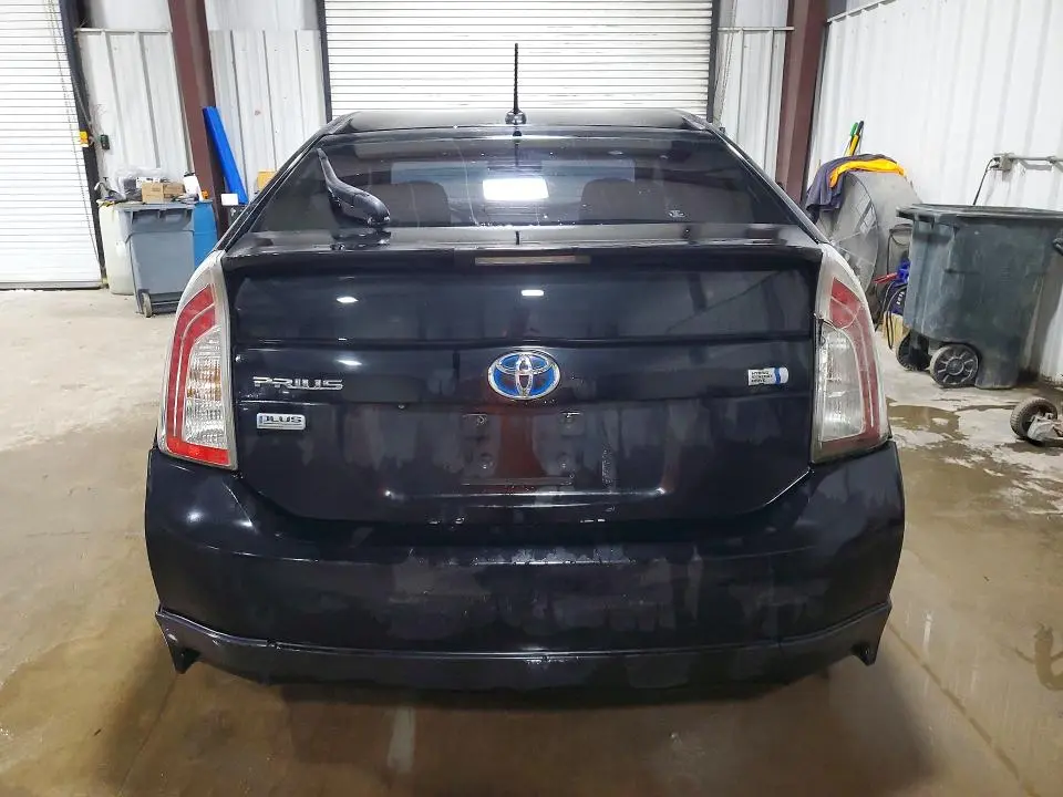 2012 TOYOTA PRIUS FIVE  