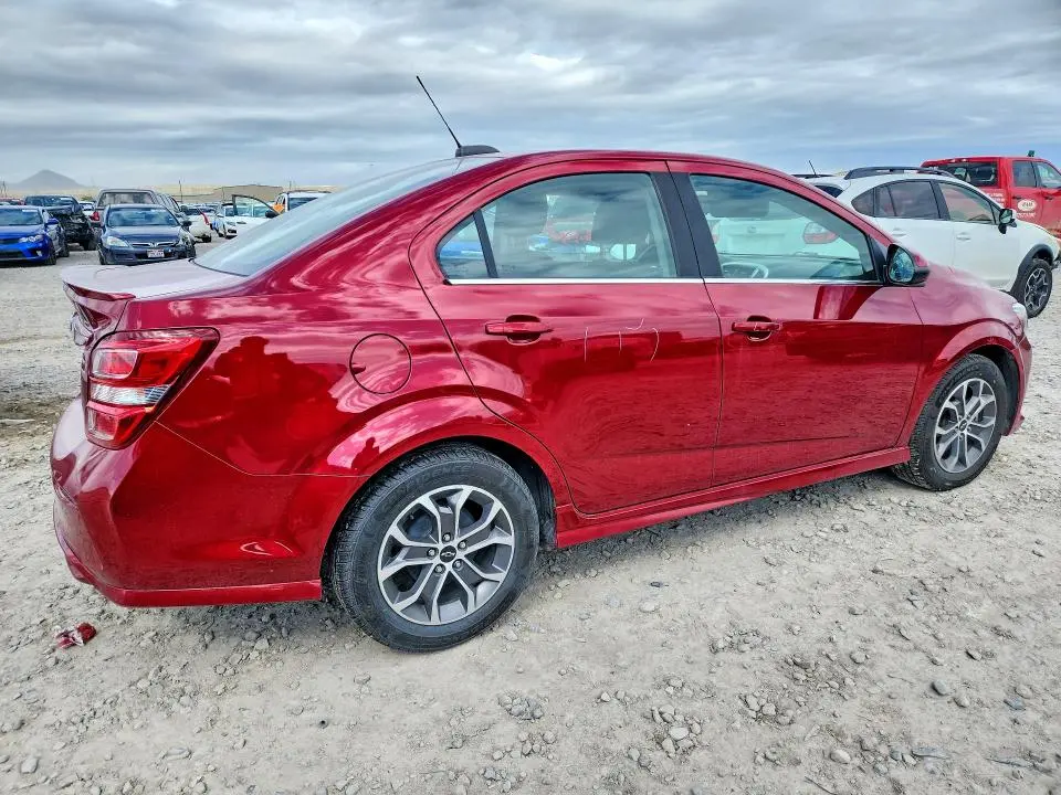 2018 CHEVROLET SONIC LT  