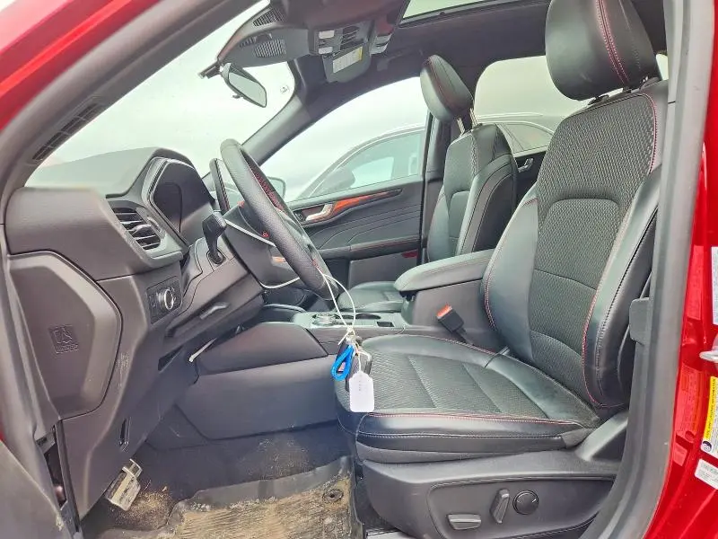 2024 FORD ESCAPE ST LINE  