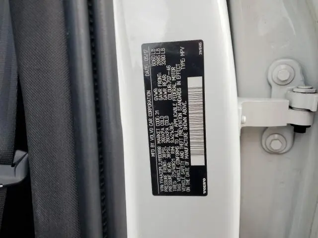 2018 VOLVO XC90 T6  