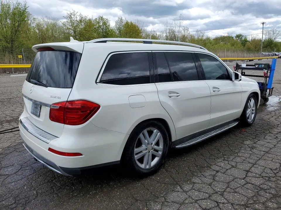 2013 MERCEDES-BENZ GL 350 BLUETEC  