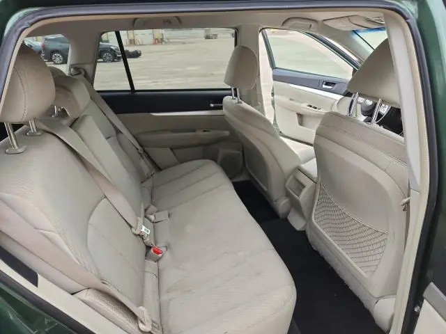 2010 SUBARU OUTBACK 2.5I PREMIUM  