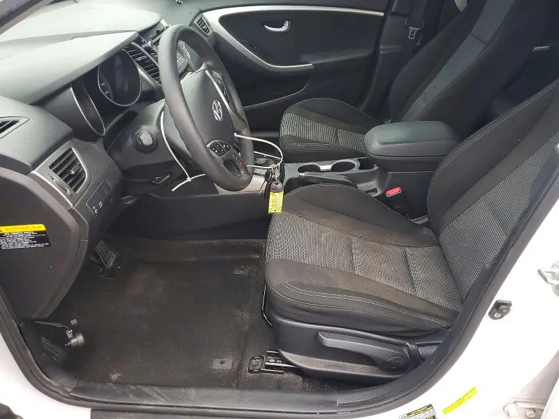 2016 HYUNDAI ELANTRA GT BASE  