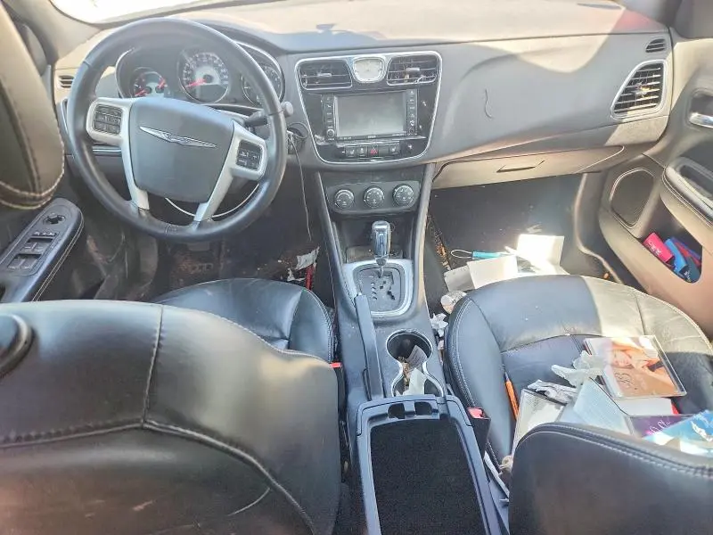 2011 CHRYSLER 200 LIMITED  
