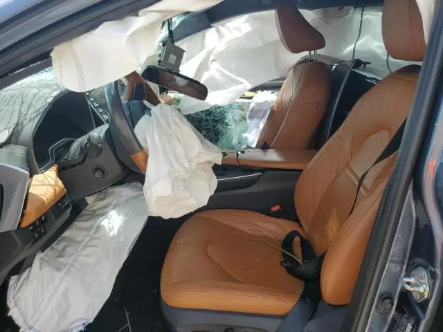 2020 TOYOTA AVALON LIMITED  