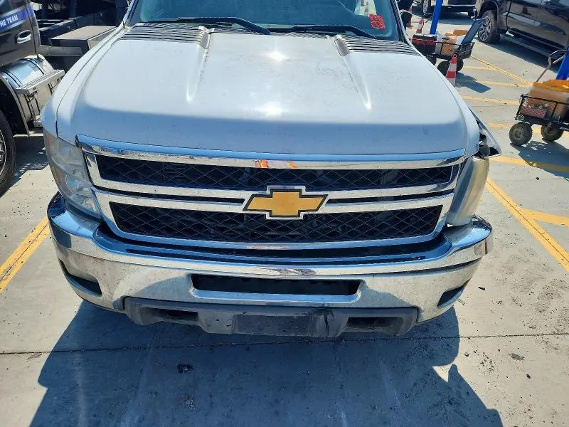 2013 CHEVROLET SILVERADO K2500 HEAVY DUTY LT  