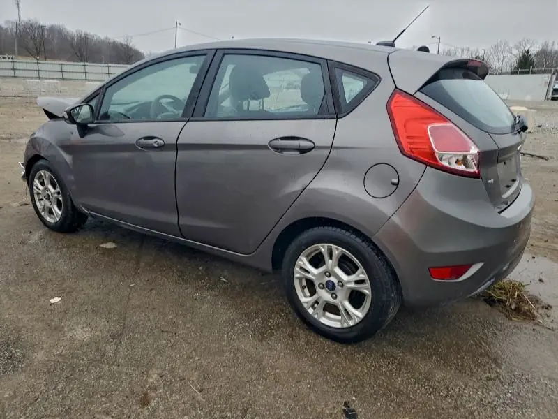 2014 FORD FIESTA SE  