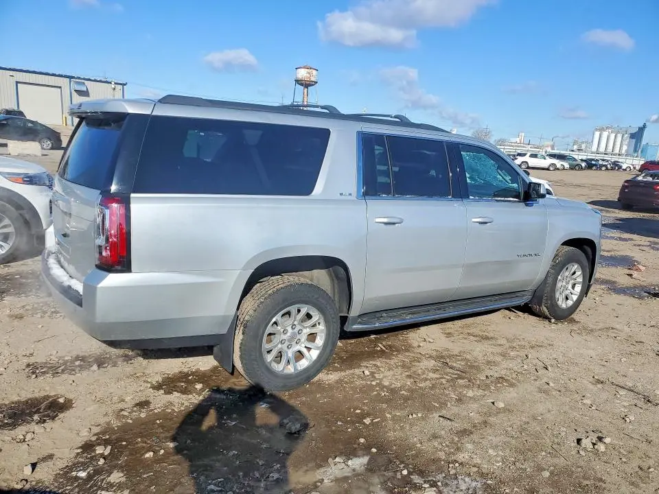 2016 GMC YUKON XL K1500 SLE  