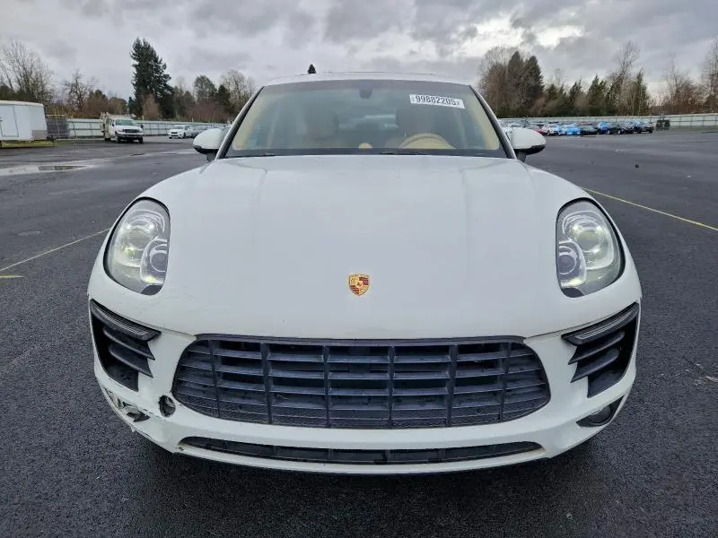 2016 PORSCHE MACAN S  