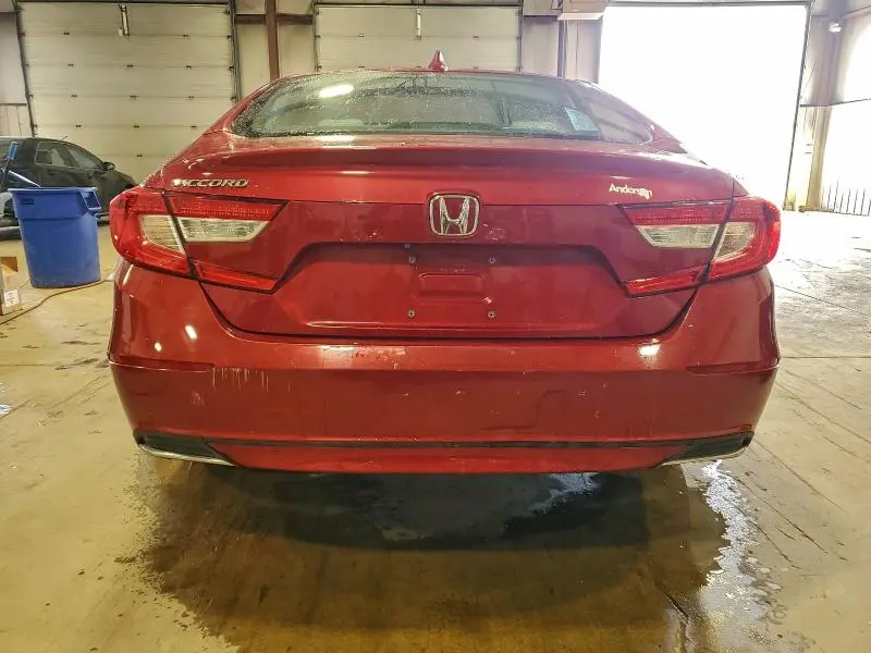 2018 HONDA ACCORD LX  