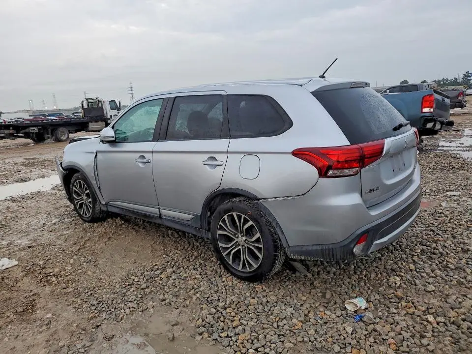 2016 MITSUBISHI OUTLANDER SE  