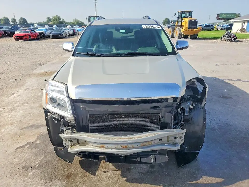 2013 GMC TERRAIN SLT  