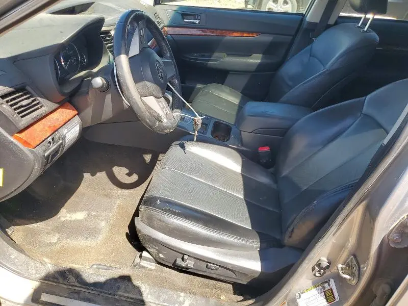 2011 SUBARU OUTBACK 2.5I LIMITED  