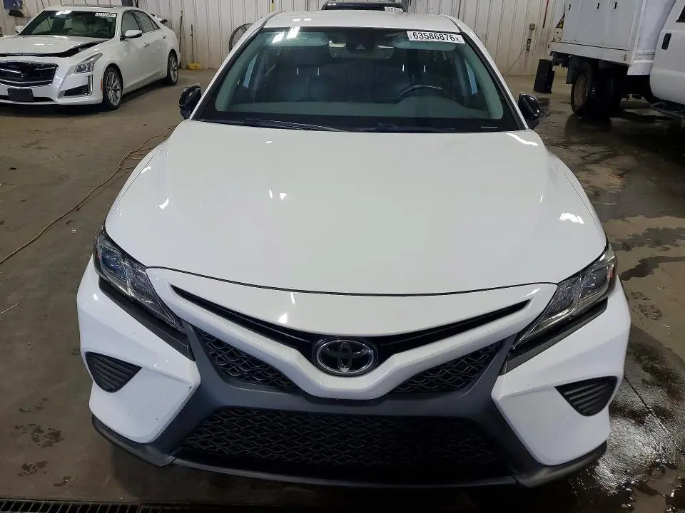 2020 TOYOTA CAMRY SE NIGHTSHADE  