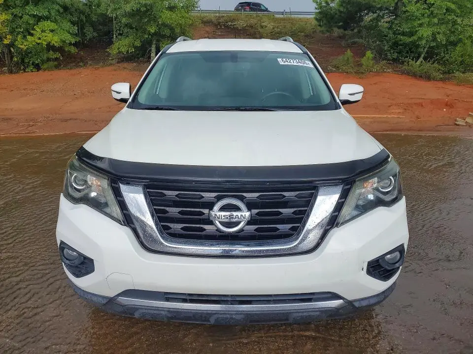 2017 NISSAN PATHFINDER SV  